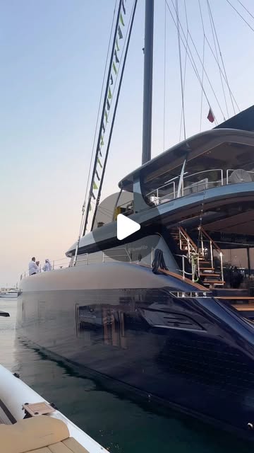 The best yachts in the world are In Doha 🇶🇦 😱 