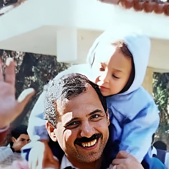Happy Father’s Day to the man who carried me through life—literally and always with a smile. ❤️