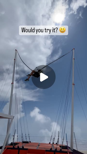 Watch till the end 😂 — Qatar reel by TripleF Qatar in turkishairlines