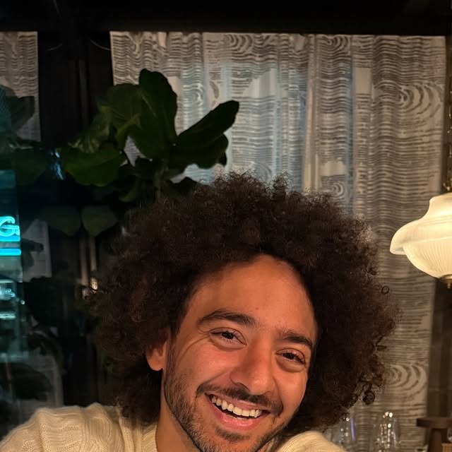 Smile, it’s contagious :) July dump delivered late 📸🫣